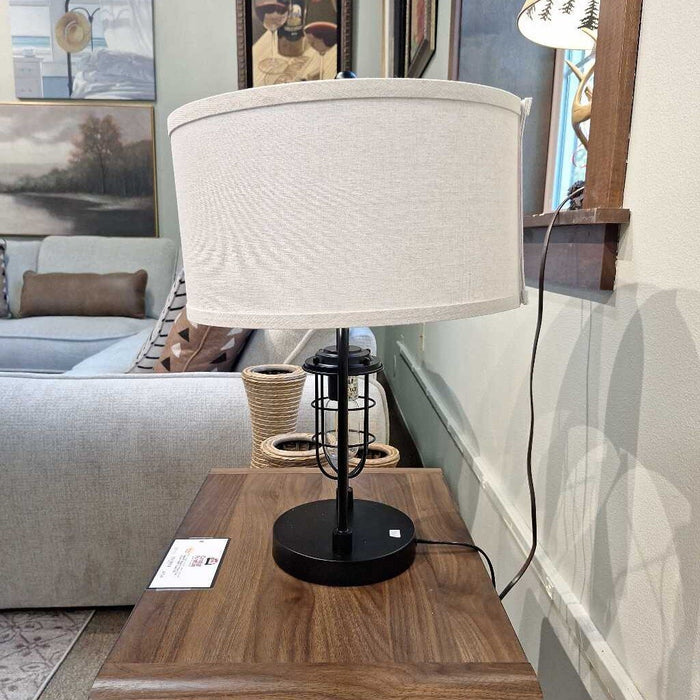 Black Base Lamp (AA)