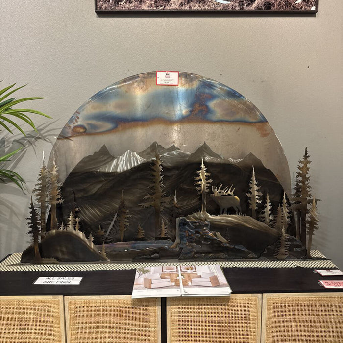 Metal Mountain with Elk + Large Round Background (BBLK)
