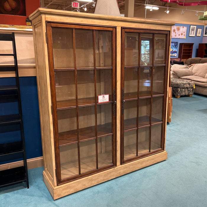 Two-Tone Large 2-Door Cabinet(ALK)