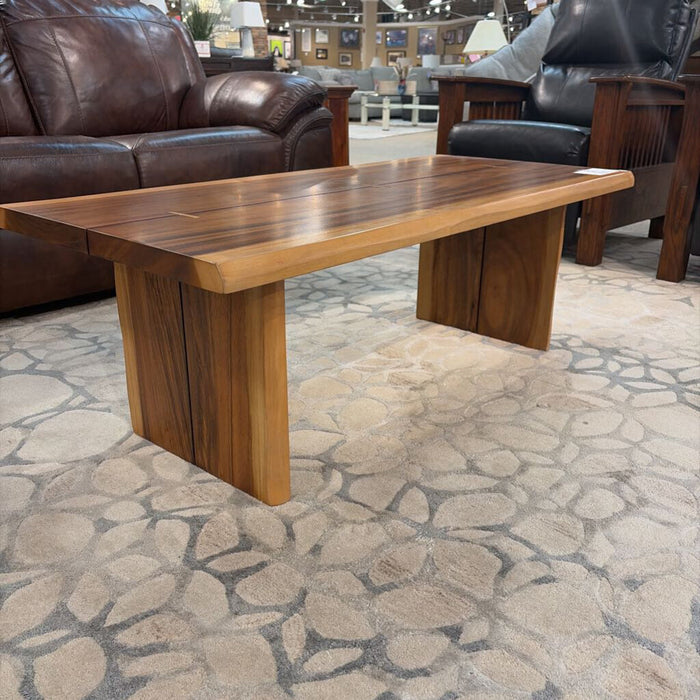 Live-Edge Coffee Table(LSH)