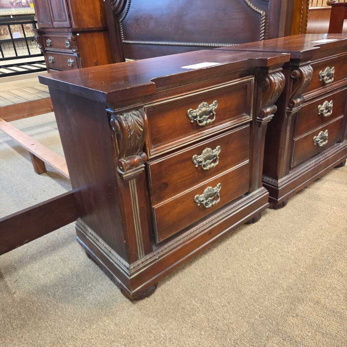 DW 2-Drawer Nightstand(BAH)