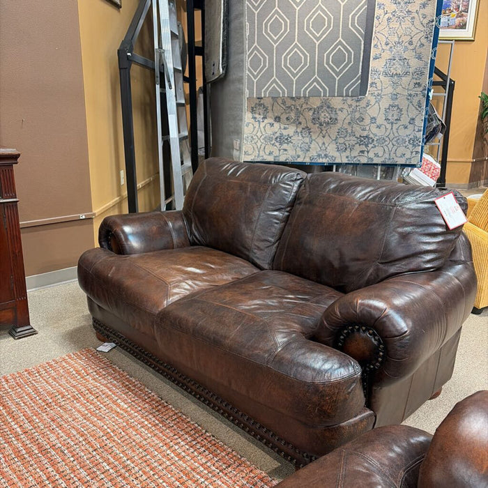 NH Brown Leather Loveseat(ALK)