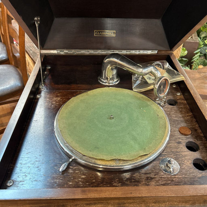 DW Record Player w/ Records (