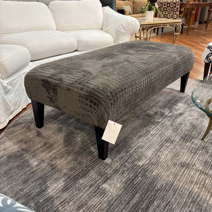Tufted Ottoman (BTK)