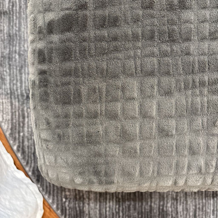 Tufted Ottoman (BTK)