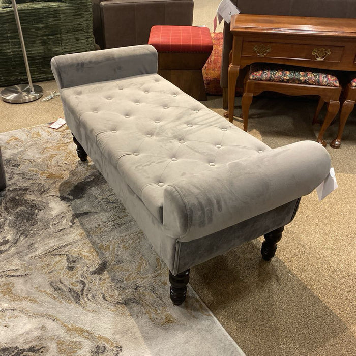 Grey Tufted Fabric Bench (BII)