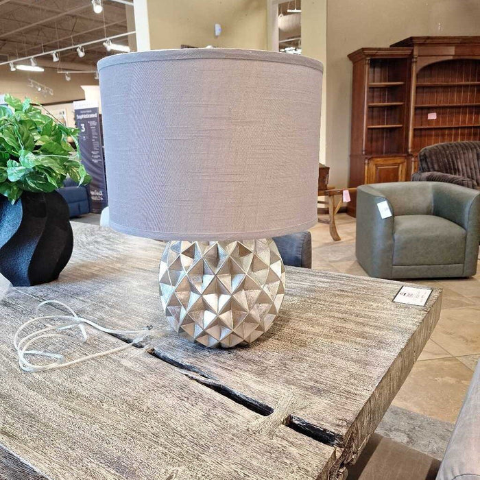Silver Ball Table Lamp (KL)