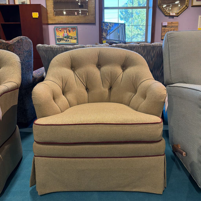 Ethan Allen Tan Tufted Chair(BAH)