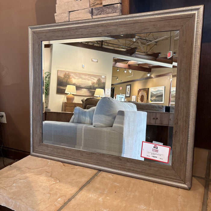 Silver Wall Mirror(AT)