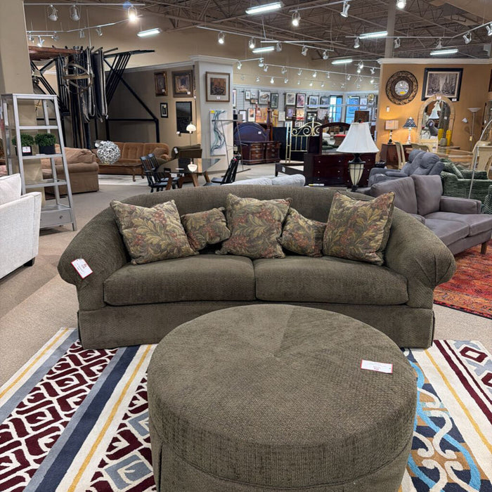 Large Round Back Fabric Sofa(KLH)