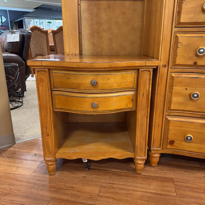 LW Aspen Home 2-Drawer NS(BAH)