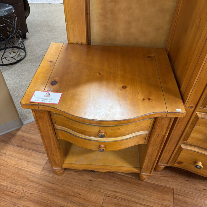 LW Aspen Home 2-Drawer NS(BAH)