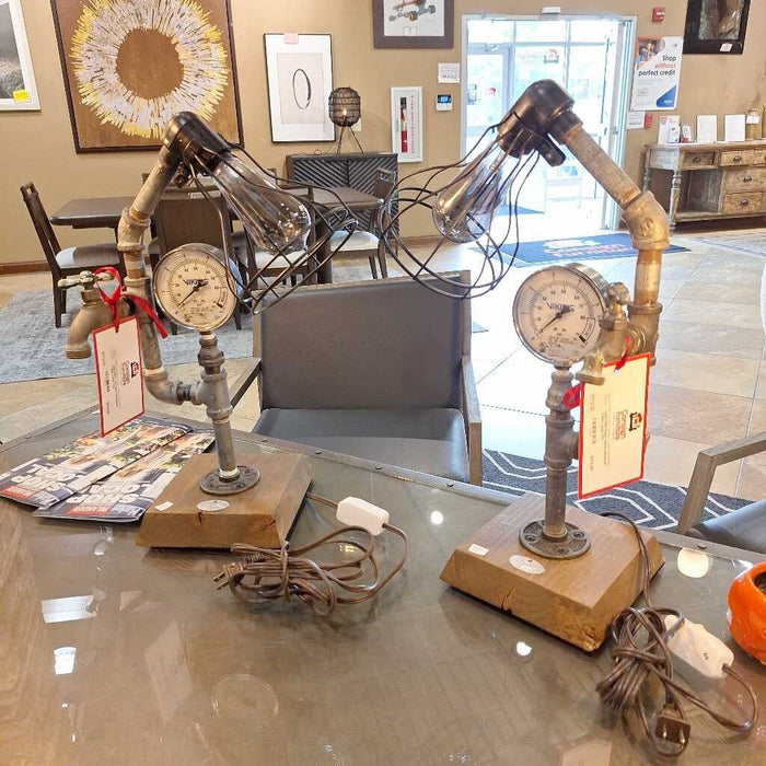 Left Sided Industrial Table Lamp (TK)
