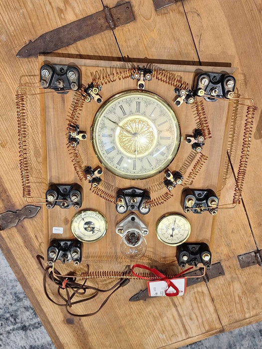 Copper Wire Clock (BAH)