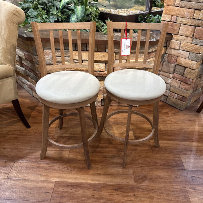 S/2 White Fabric Oak Barstools(BKH)