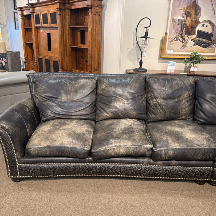 Omnia Black Leather Sectional (AMKH)