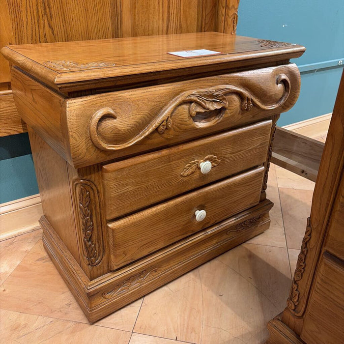 3-Drawer LW Carved Nightstand(BHA)