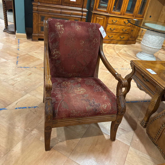 DW Ornate/Carved Fabric Chair(BTK)