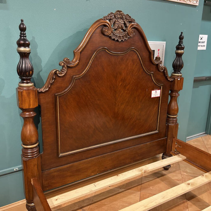 DW 4-Poster Ornate Full Bedframe(LSH)