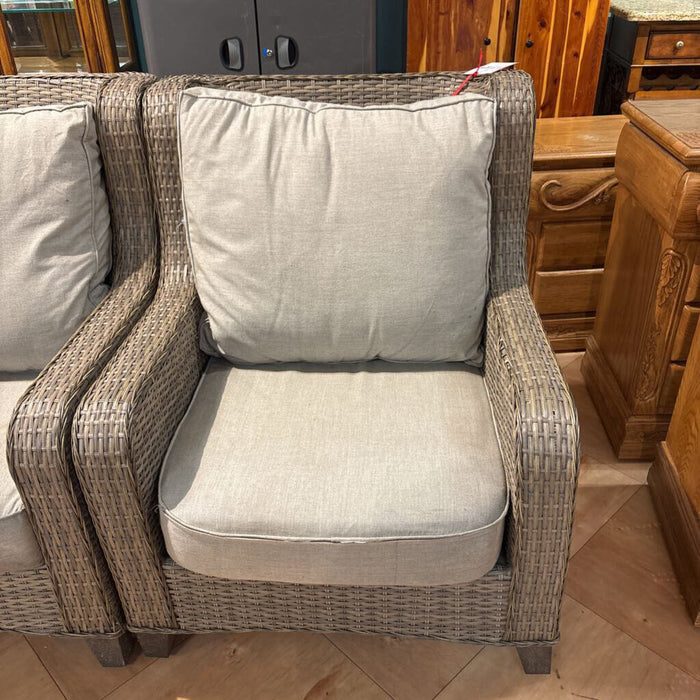 Wicker Chair w/ Cushion(KL)
