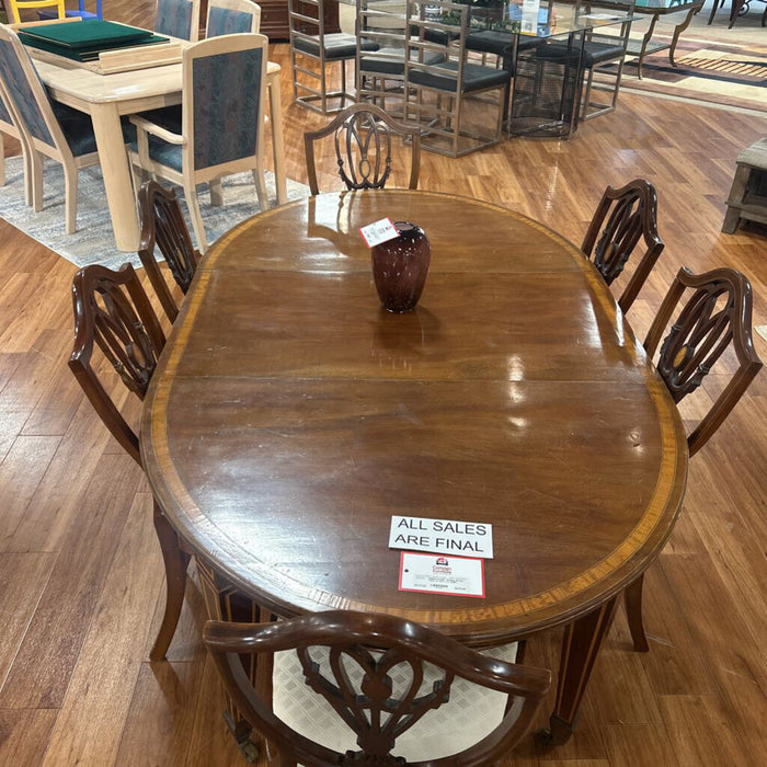 Antique Brown Table w/ 6Ch + 1L (AMK)