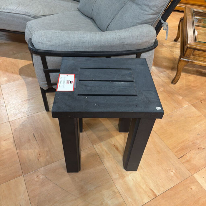 Patio End Table(SK)