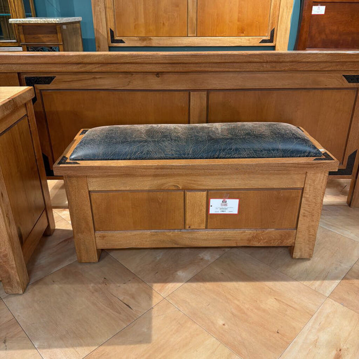 Storage Bench/Chest(BAH)