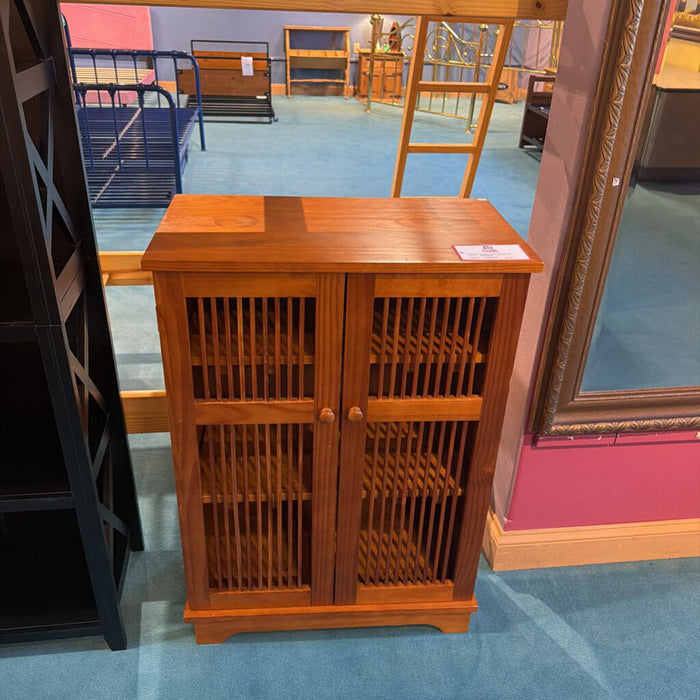 2 Door LW Cabinet (KL)