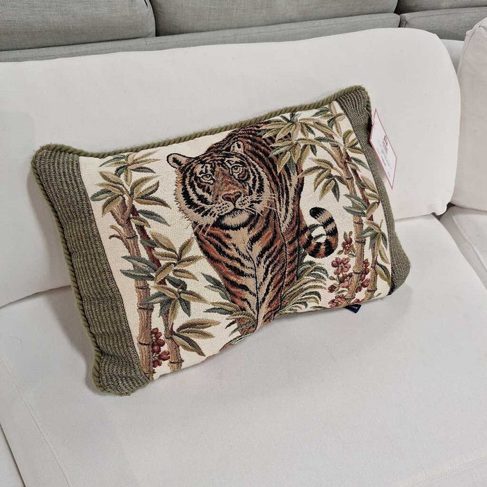 Tiger Pillow (BA)