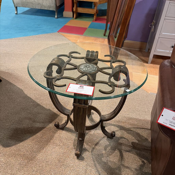 GT/Rod Iron Base End Table(TI)