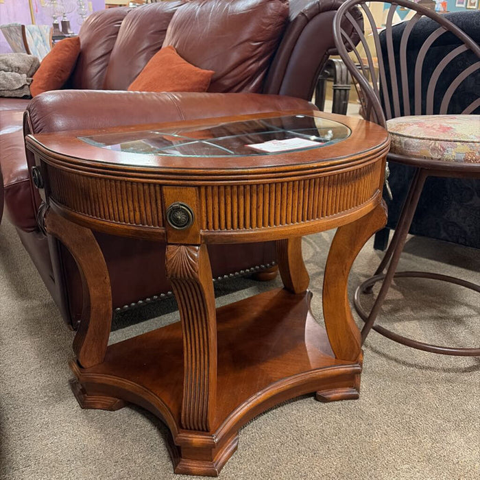 DW GT Half-Circle End Table(TI)