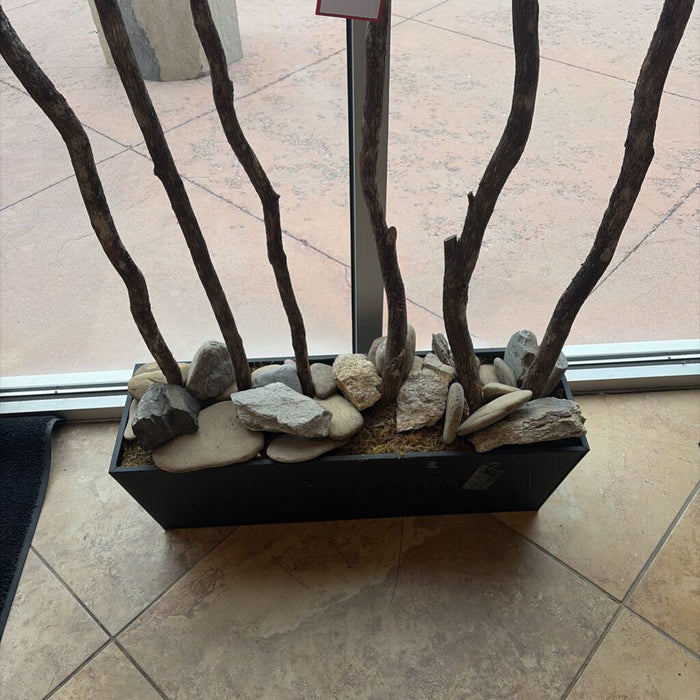 Black Large Planter w/ Faux Plants(BAH)
