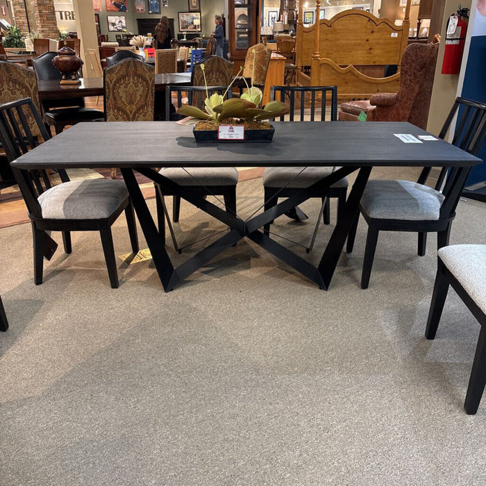 Black Modern DR Table(MKH)