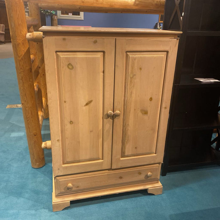 LW Clothing Armoire(BAH)