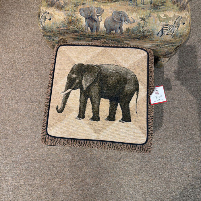 Elephant Foot Stool/Ottoman(AT)