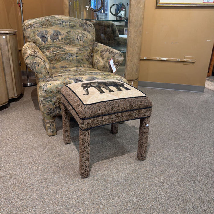 Elephant Foot Stool/Ottoman(AT)