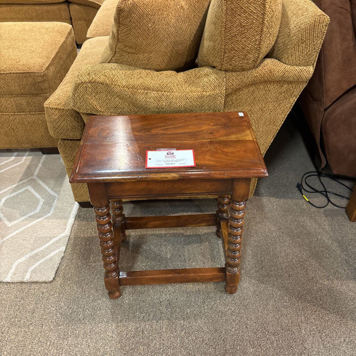 Small Theodore Alexander End Table(TI)