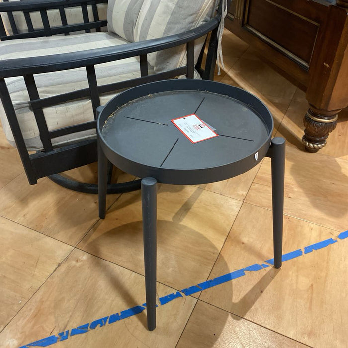 Round Patio End Table/Plant Stand(AT)