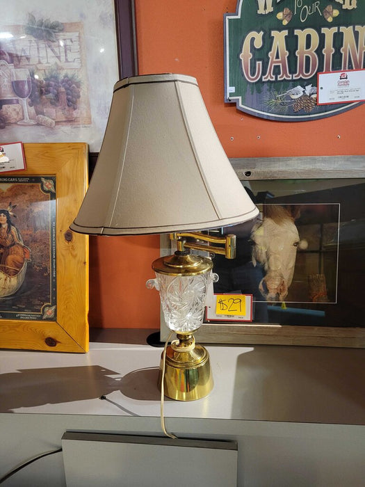 Gold/Glass Ornate Table Lamp(AT)