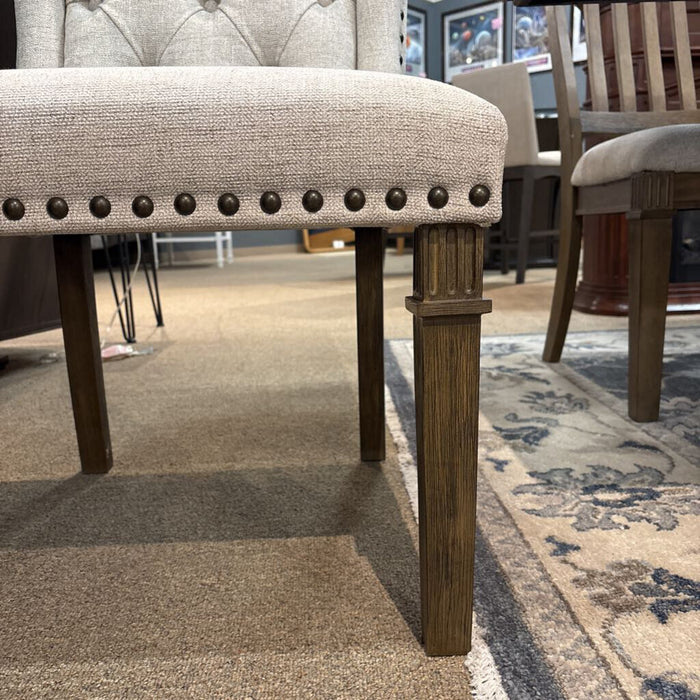 DW Dining Table+8 Chairs (BKHH)