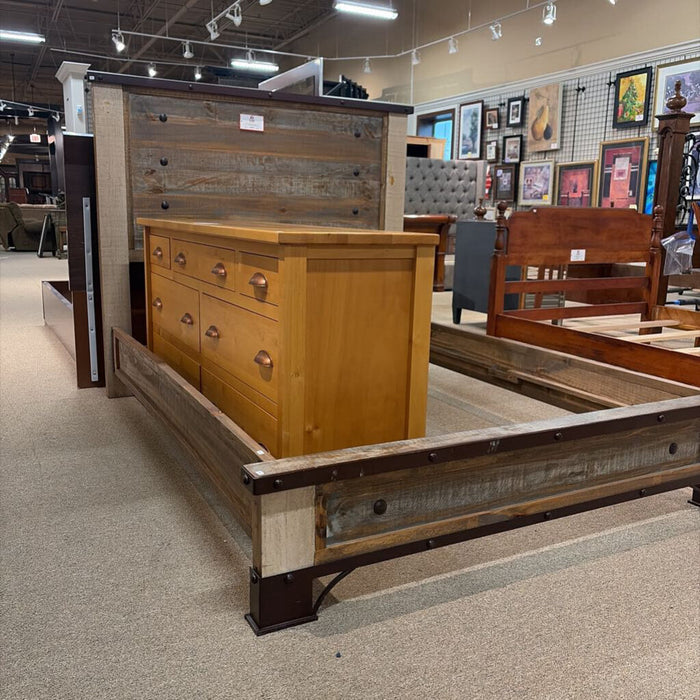 Rustic Multi-Colored Queen Bedframe(ATH)
