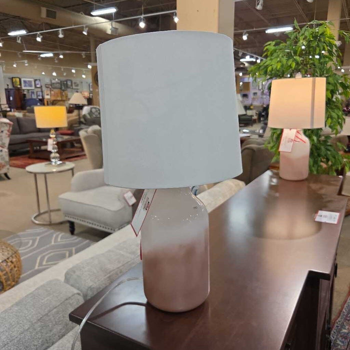 Pink/White Table Lamp(LS)