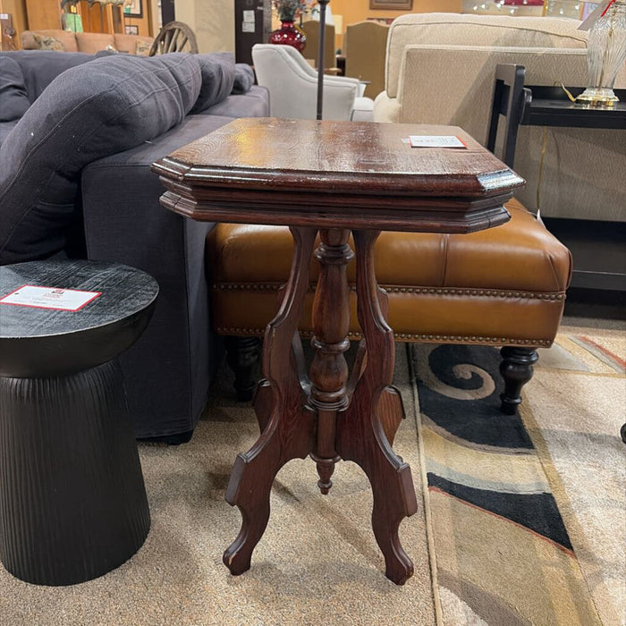 DW Antique Pedestal End Table(AT)