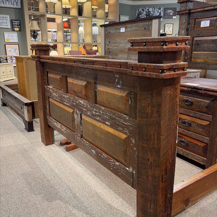 Reclaimed Wood Queen Bedframe(ISK)