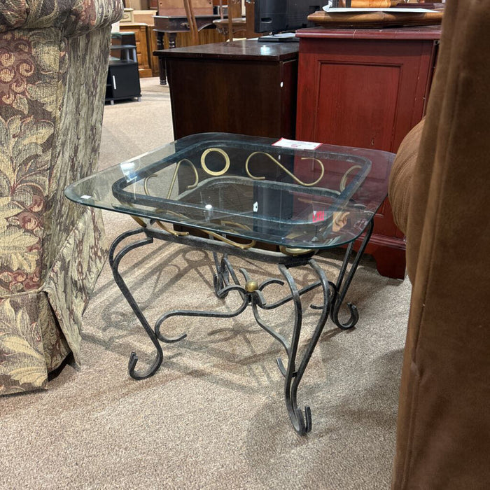 GT/Rod Iron Base End Table(LS)