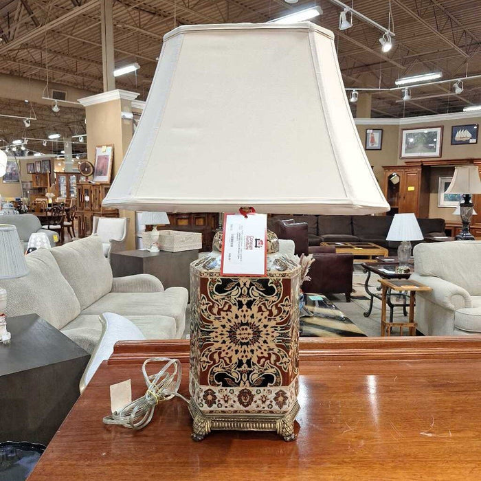 Ornate Brown Table Lamp(AT)