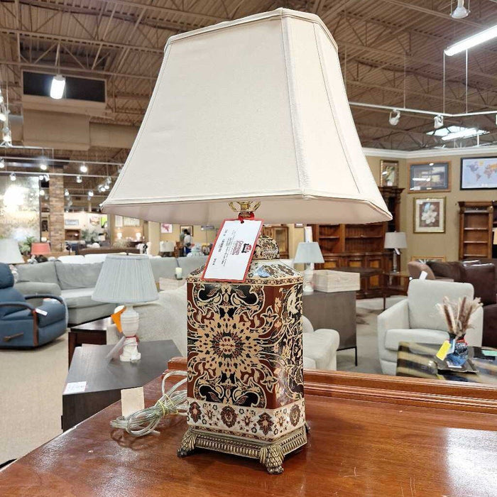 Ornate Brown Table Lamp(AT)