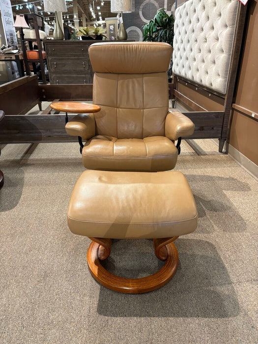 Tan Stressless Chair + Ottoman (BLMH)