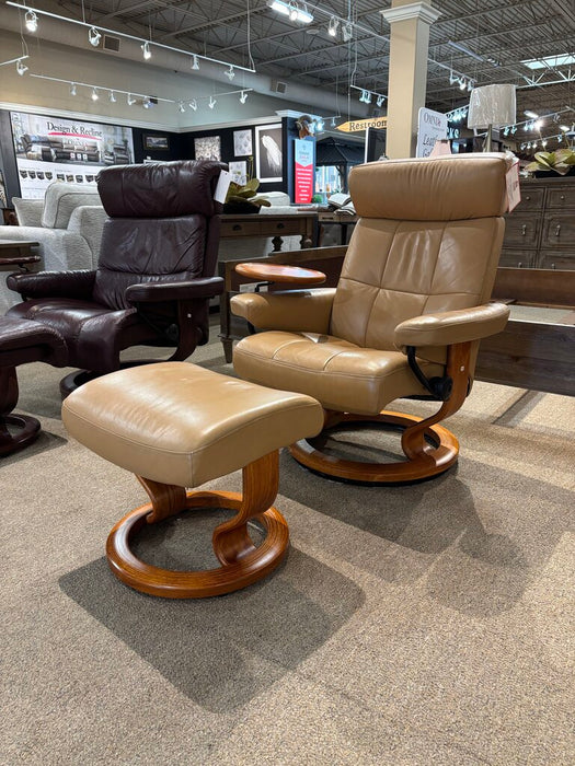 Tan Stressless Chair + Ottoman (BLMH)