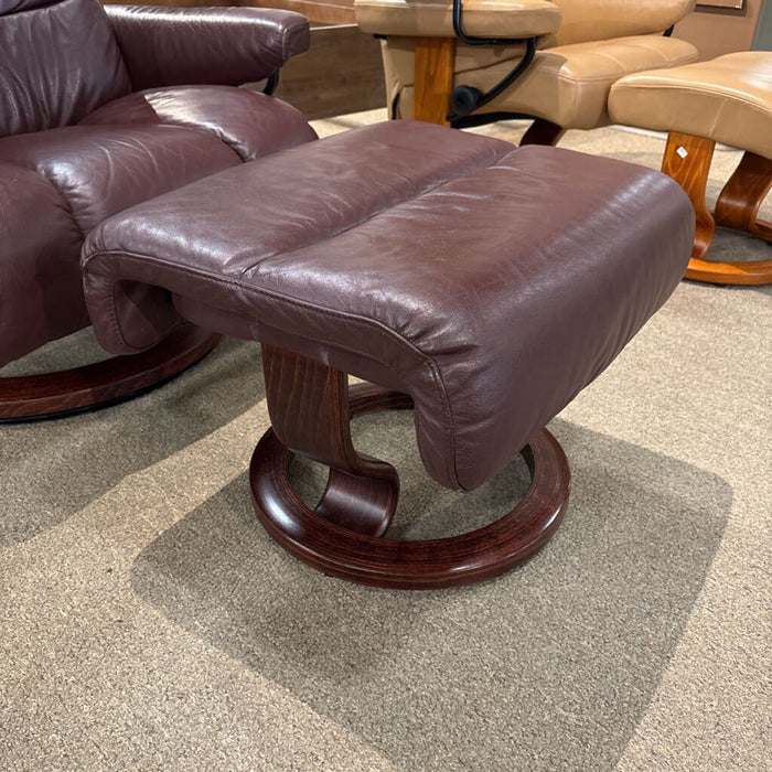 Burgandy Stressless Chair + Ottoman (BLMH)